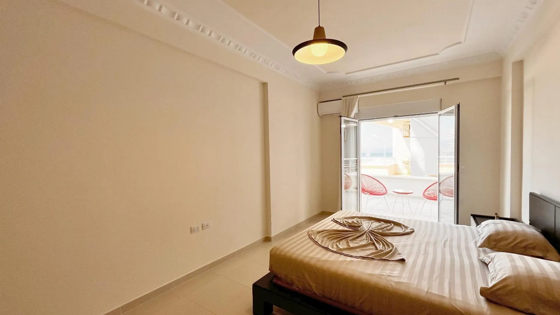 Apartment Beach Front Terrace Vlore