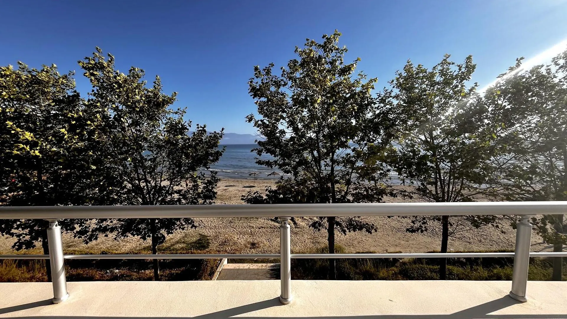 Beach Front Terrace Vlore 0*,  Albania